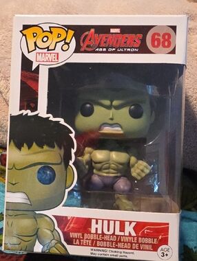 Funko Hulk Pop! Figure — Green & Purple #68